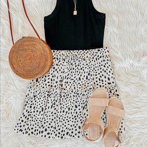 Hibluco white and black pleated leopard skirt.